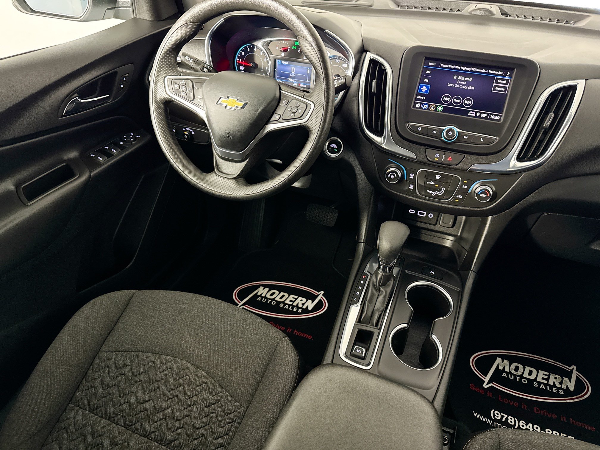 Used 2023 Chevrolet Equinox LT AWD/4WD image 32