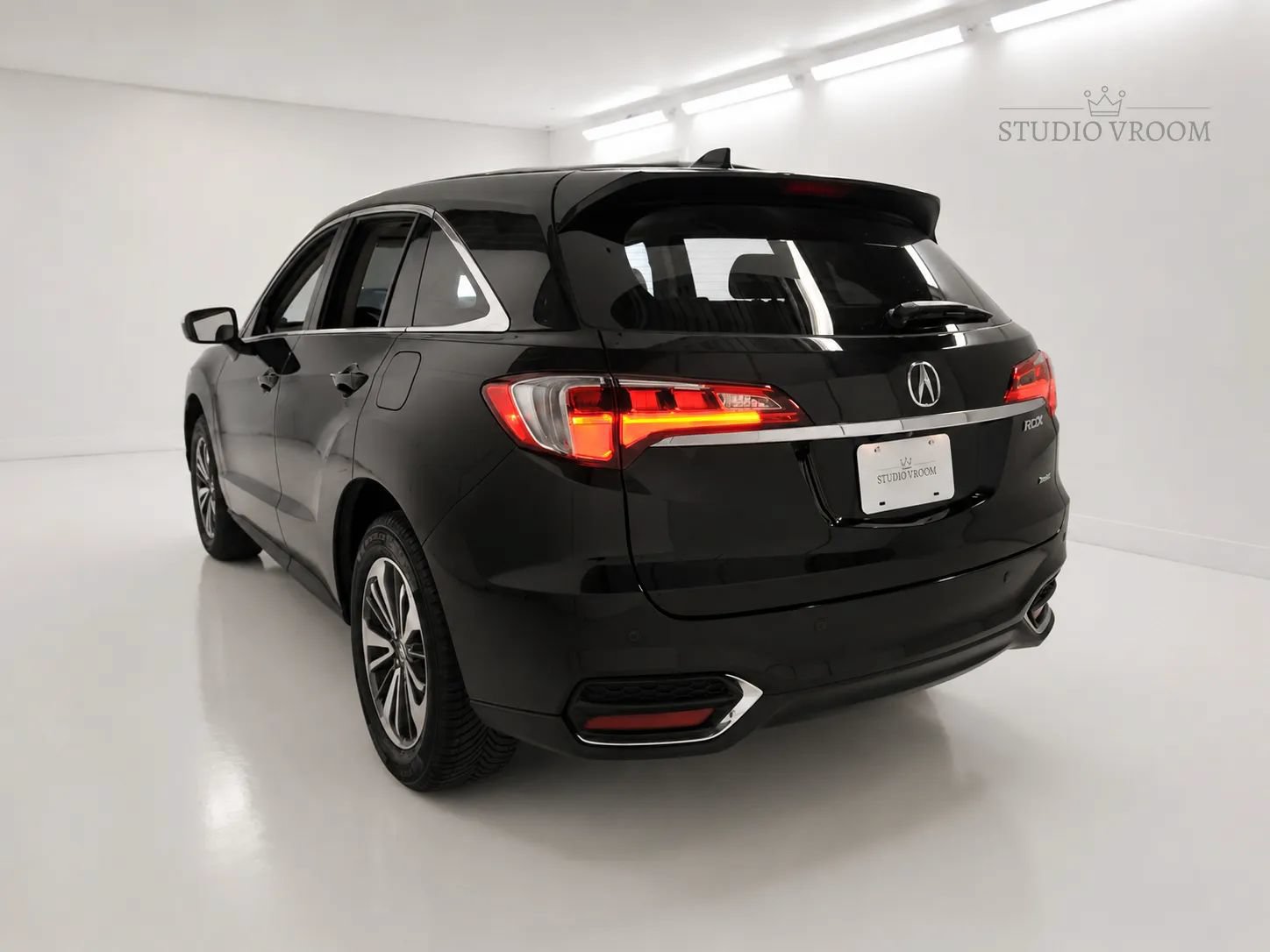 Used 2016 Acura RDX w/ Advance Package AWD/4WD image 5