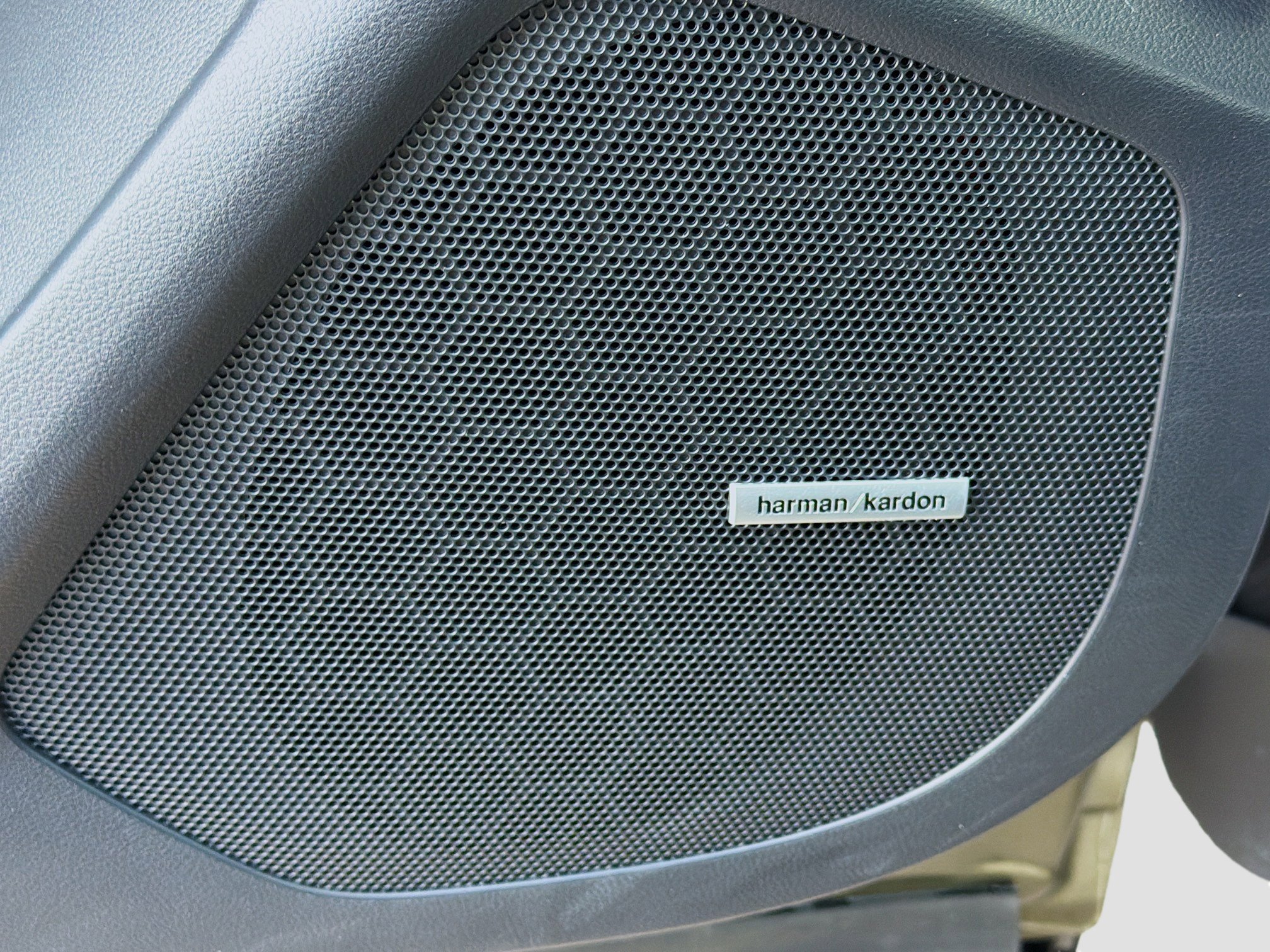 Certified 2025 Subaru Ascent Bronze Edition w/ Onyx Package image 24