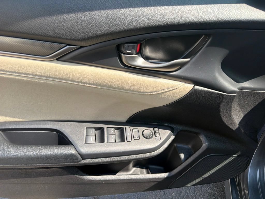 Used 2019 Honda Civic EX-L image 23