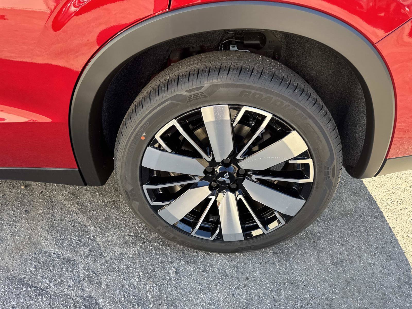 New 2026 Mitsubishi Outlander SE FWD image 6