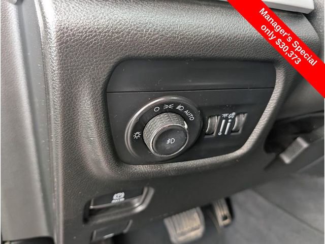 Used 2023 Jeep Grand Cherokee L Limited image 16
