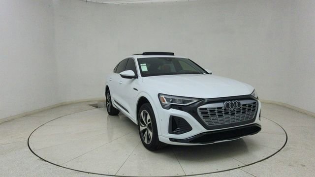 Used 2024 Audi Q8 e-tron Premium Plus w/ Premium Plus Package image 64