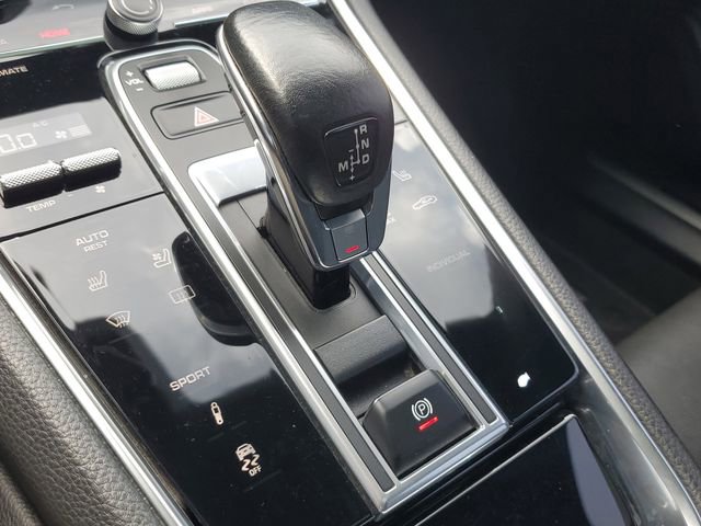 Used 2018 Porsche Panamera image 36