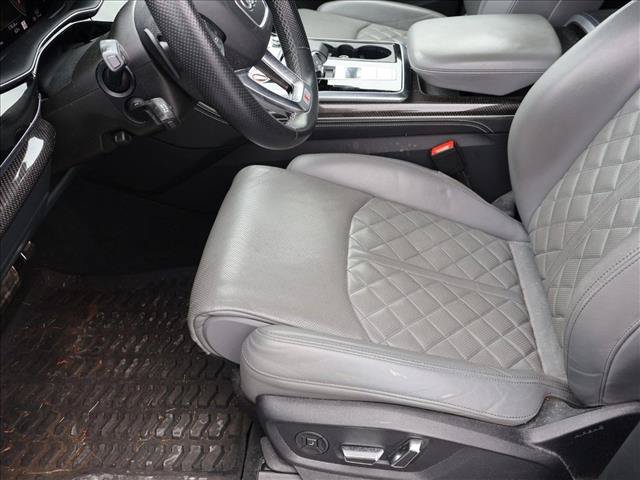 Used 2021 Audi SQ7 Prestige w/ Prestige Package AWD/4WD image 4