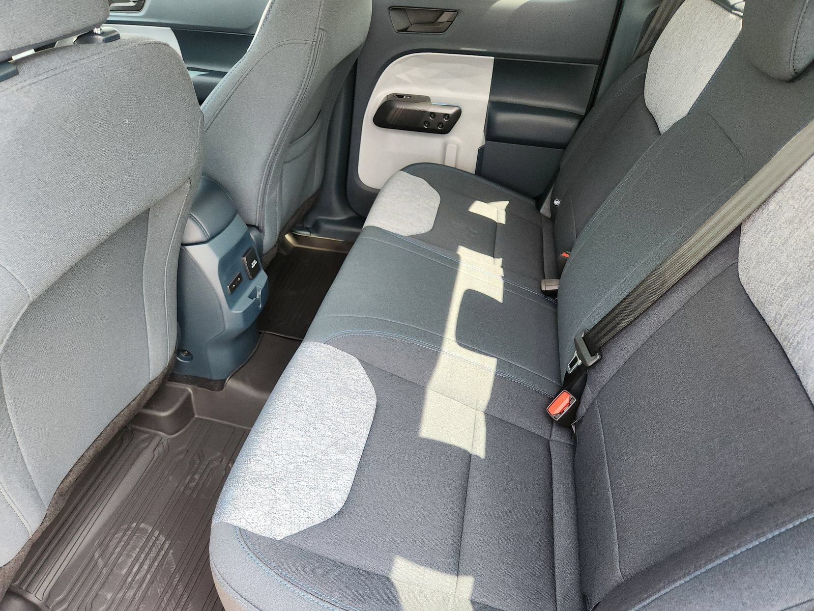 New 2026 Ford Maverick XLT w/ XLT Luxury Package FWD image 25