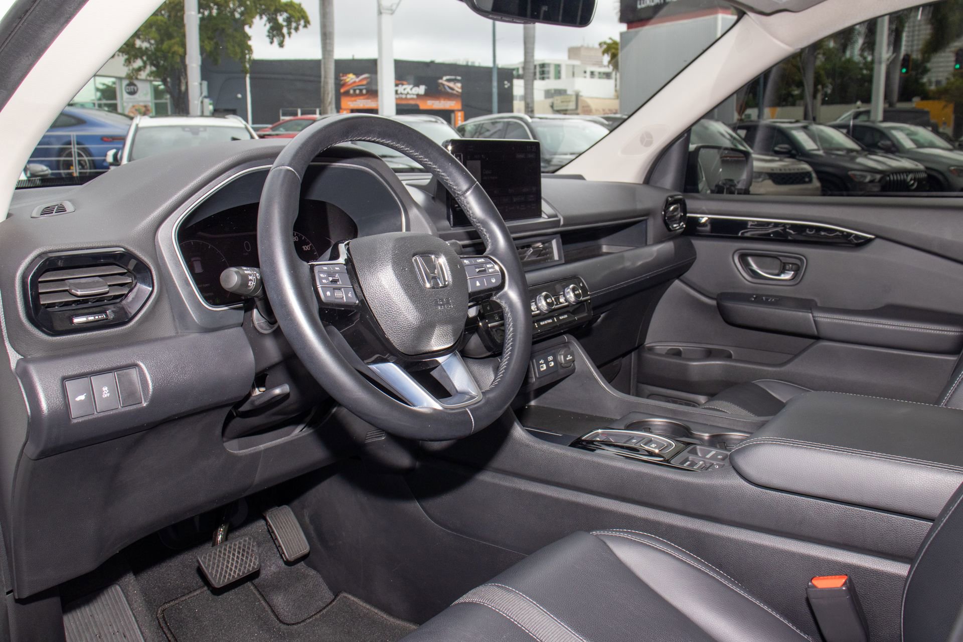 Used 2023 Honda Pilot EX-L image 17