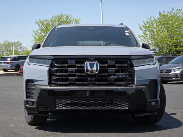 New 2026 Honda Pilot Black Edition image 5