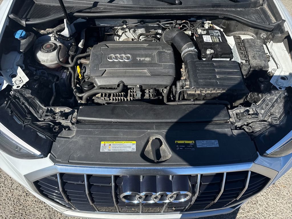 Used 2019 Audi Q3 2.0T Premium image 23