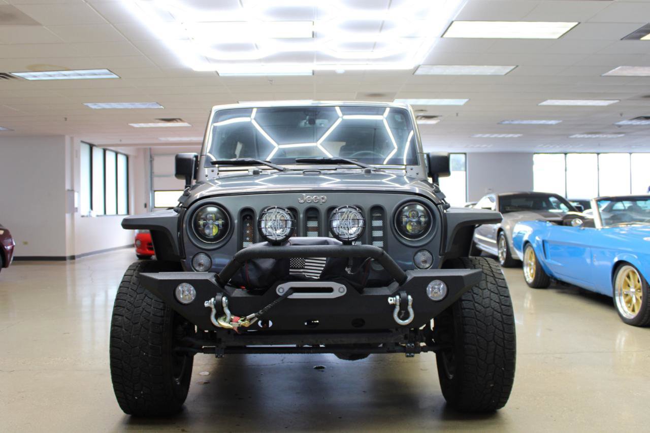 Used 2018 Jeep Wrangler Unlimited Sport S AWD/4WD image 4