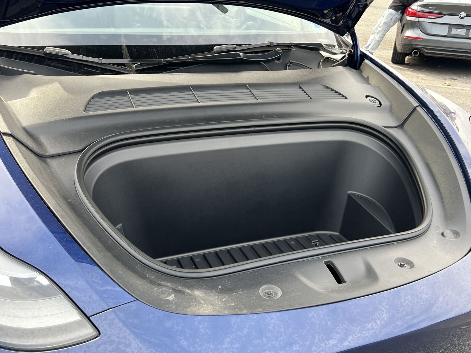 Used 2023 Tesla Model Y Long Range AWD/4WD image 30