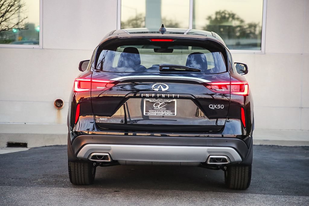 Certified 2025 INFINITI QX50 Pure AWD/4WD image 7