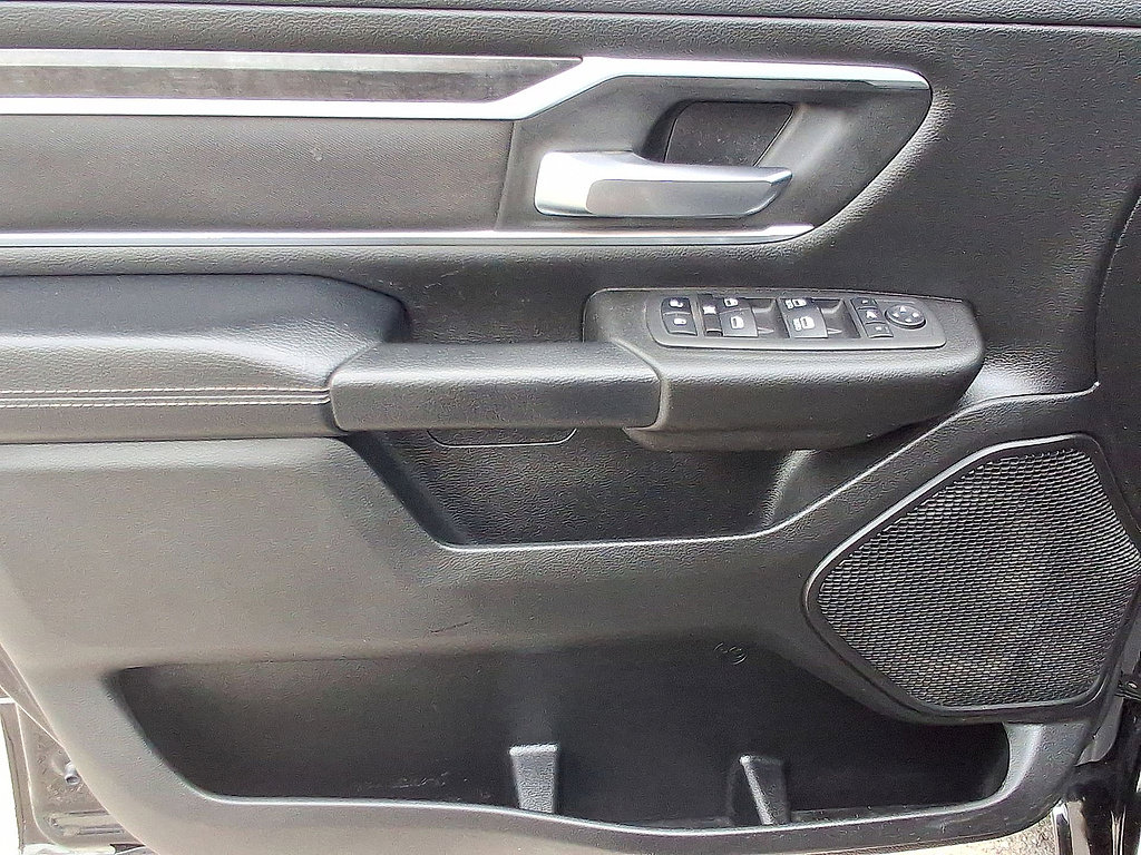 Used 2023 RAM 1500 Big Horn AWD/4WD image 16
