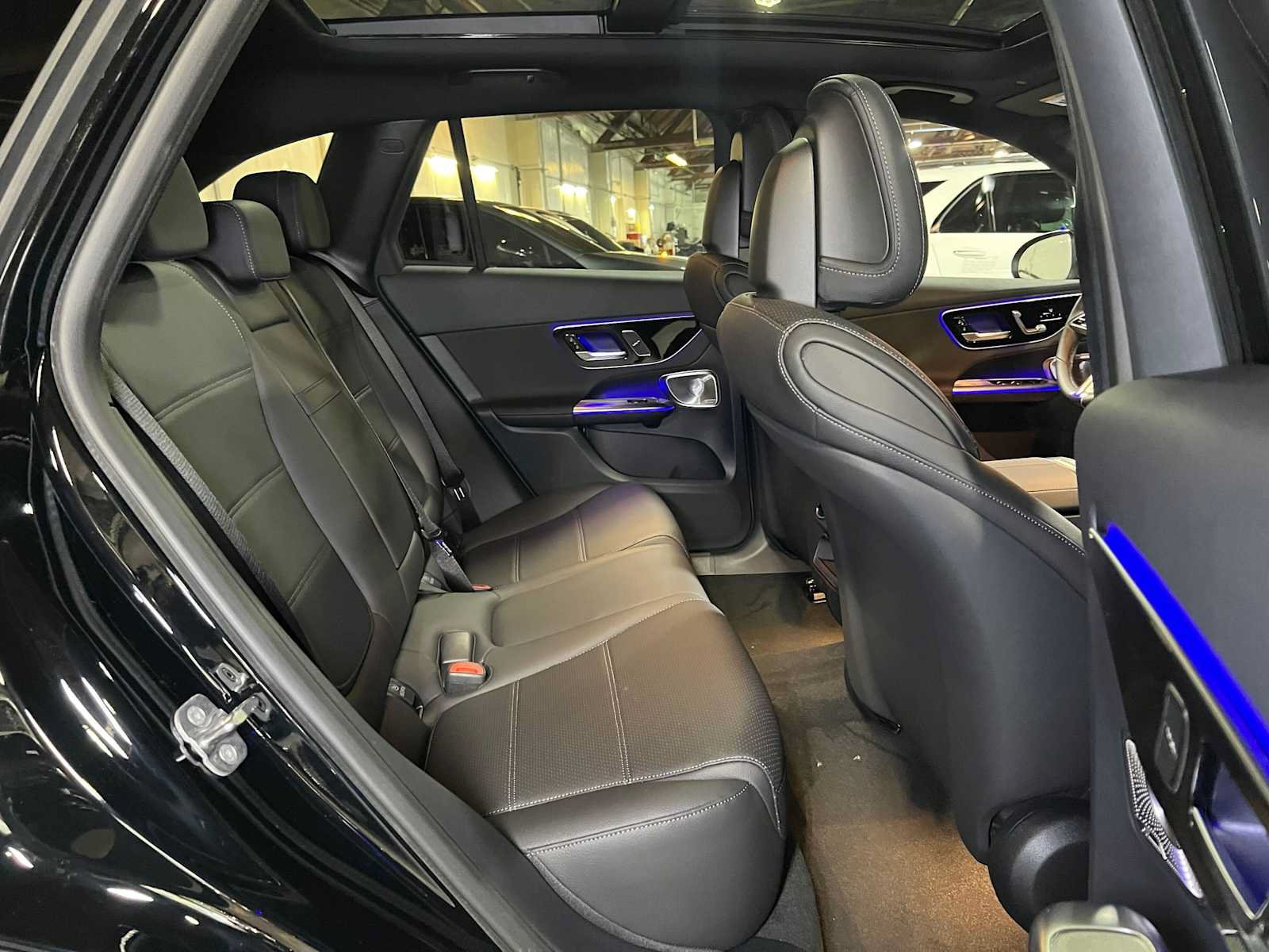 New 2027 Mercedes-Benz GLC 300 4MATIC image 13