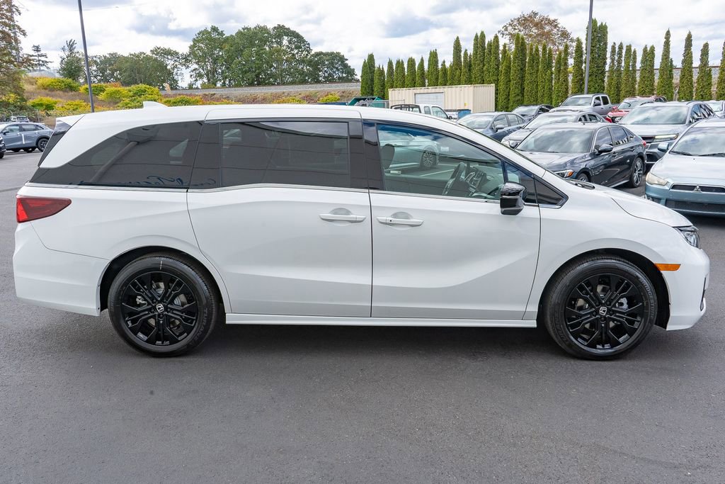 New 2026 Honda Odyssey Sport-L image 5