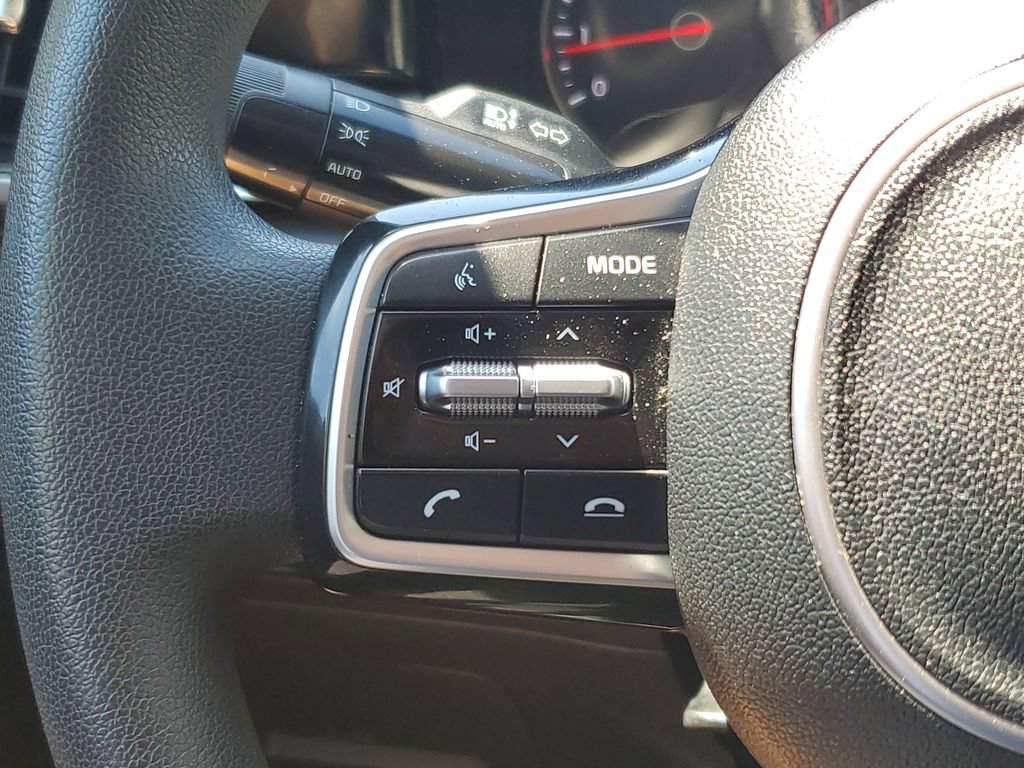 Used 2022 Kia Sorento LX FWD image 24
