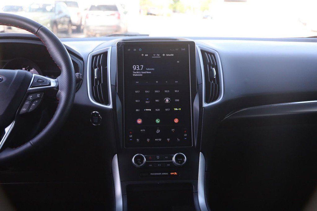 Used 2024 Ford Edge ST-Line AWD/4WD image 25