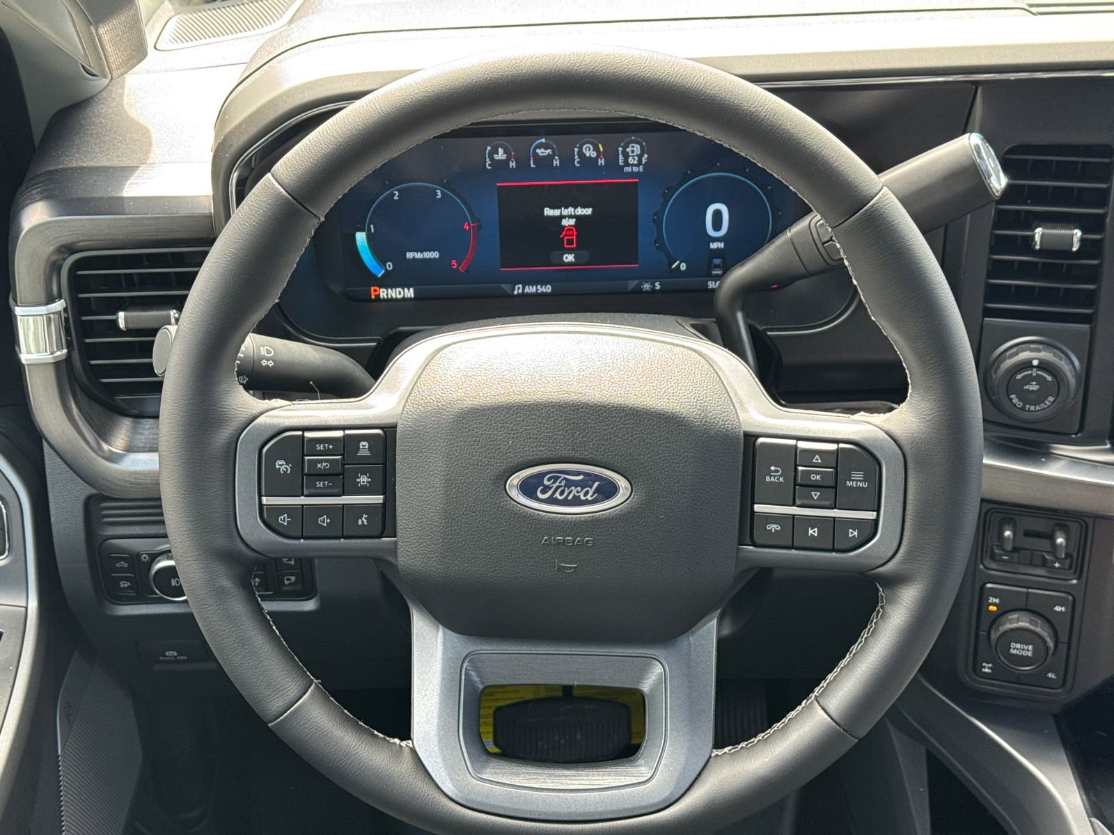 New 2026 Ford F250 Lariat w/ Black Appearance Package image 25