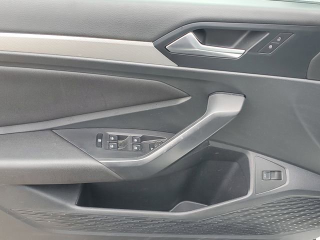 Used 2019 Volkswagen Jetta SE image 12