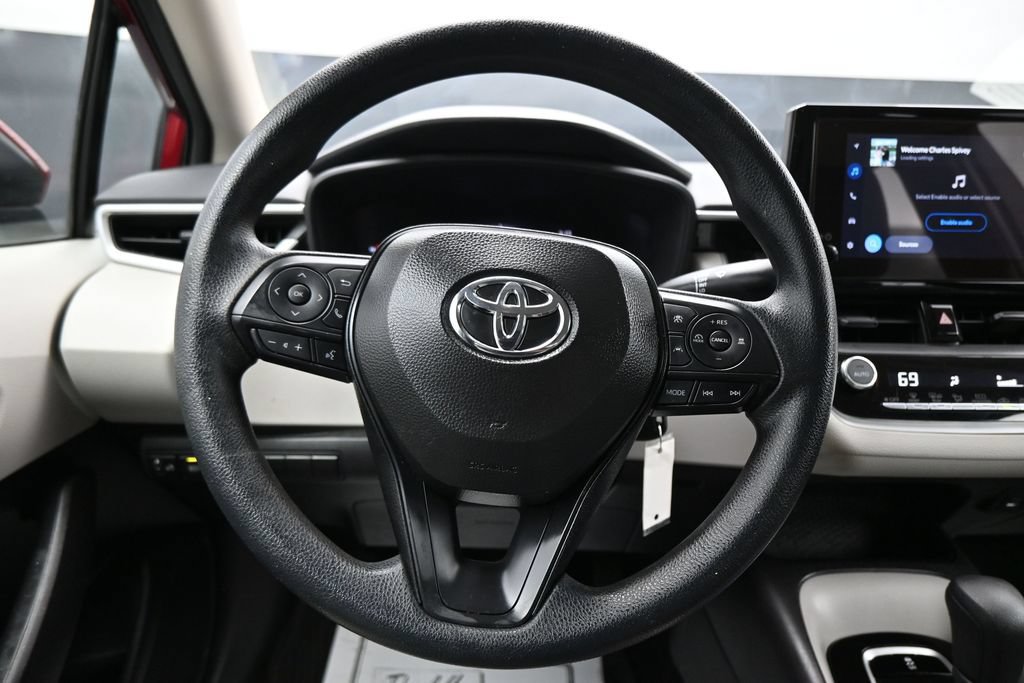 Used 2026 Toyota Corolla LE FWD image 14