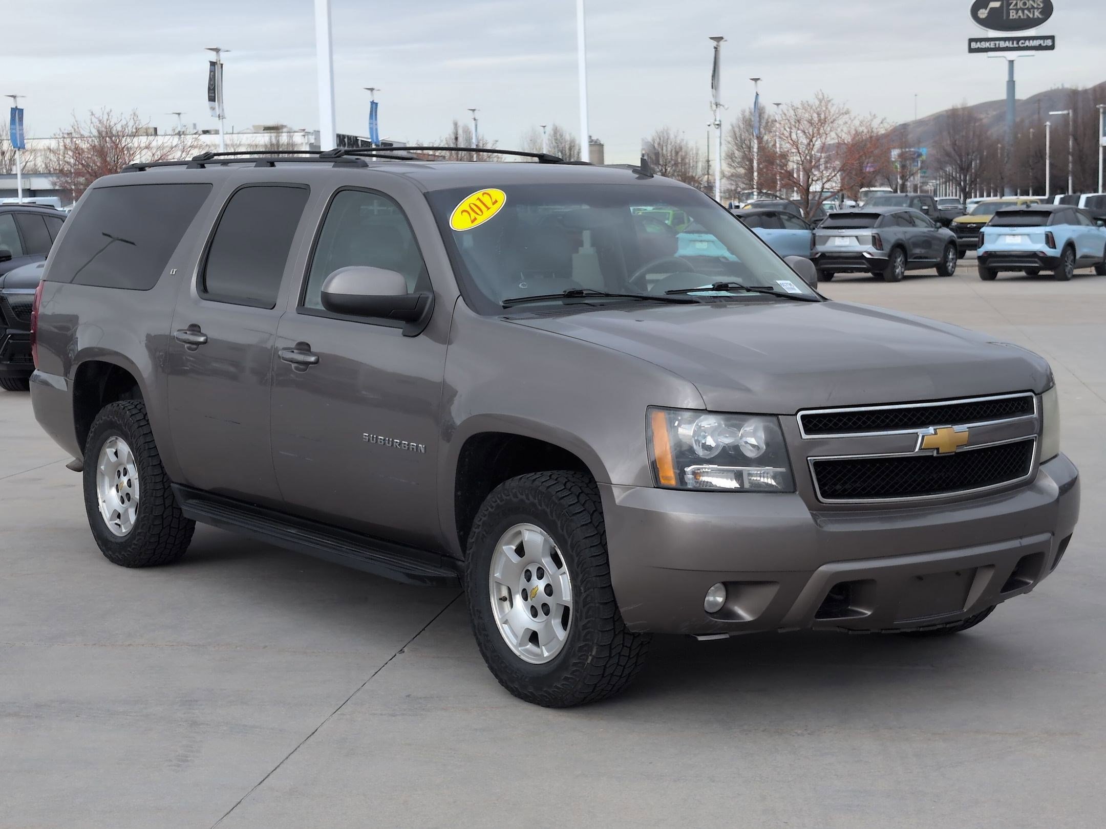 Used 2012 Chevrolet Suburban LT image 7