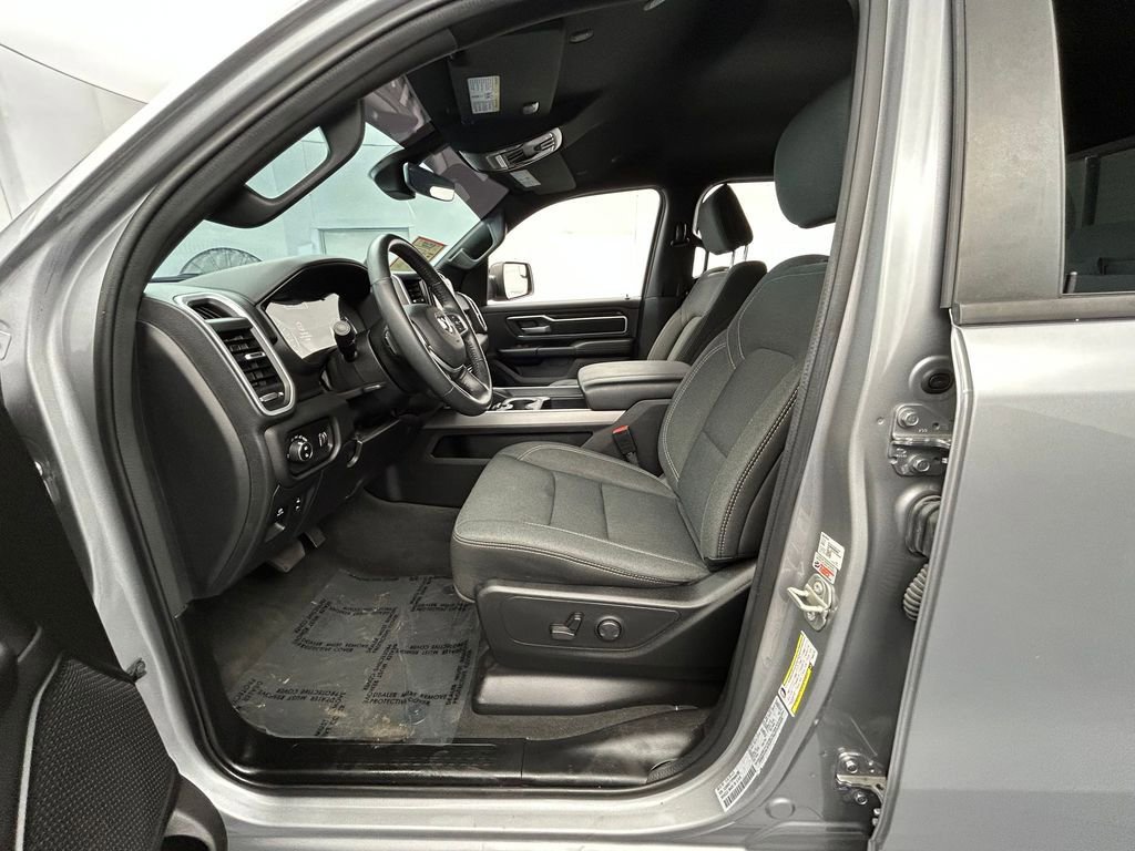 Used 2023 RAM 1500 Big Horn RWD image 14