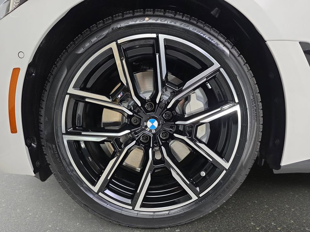 New 2026 BMW i4 xDrive40i w/ M Sport Package image 32