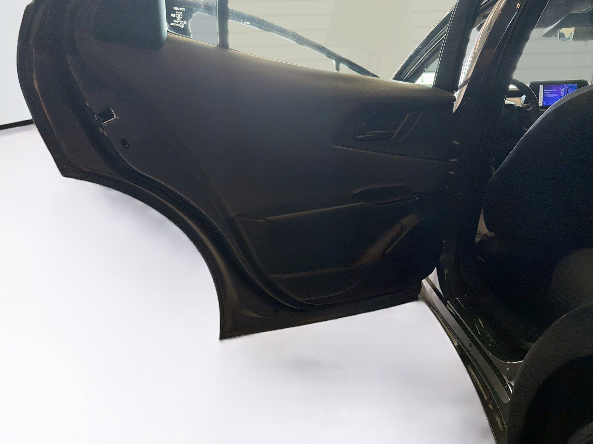 Used 2026 Toyota Prius LE FWD image 25
