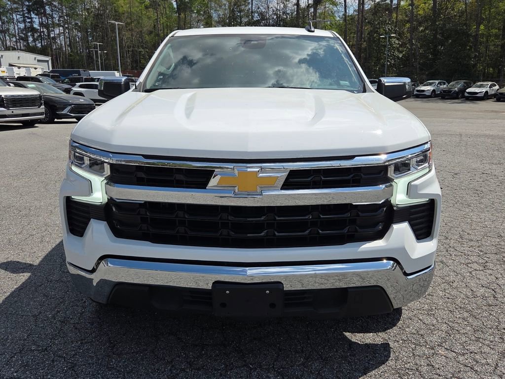 Used 2025 Chevrolet Silverado 1500 LT RWD image 2