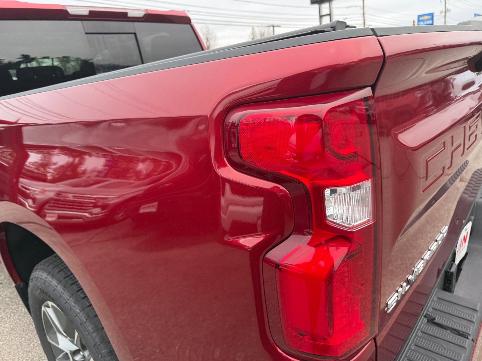New 2025 Chevrolet Silverado 1500 RST AWD/4WD image 15