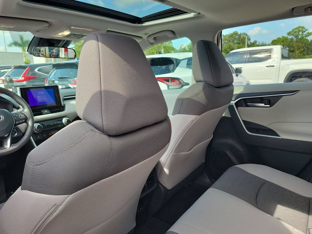 Certified 2025 Toyota RAV4 XLE w/ Convenience Package AWD/4WD image 25