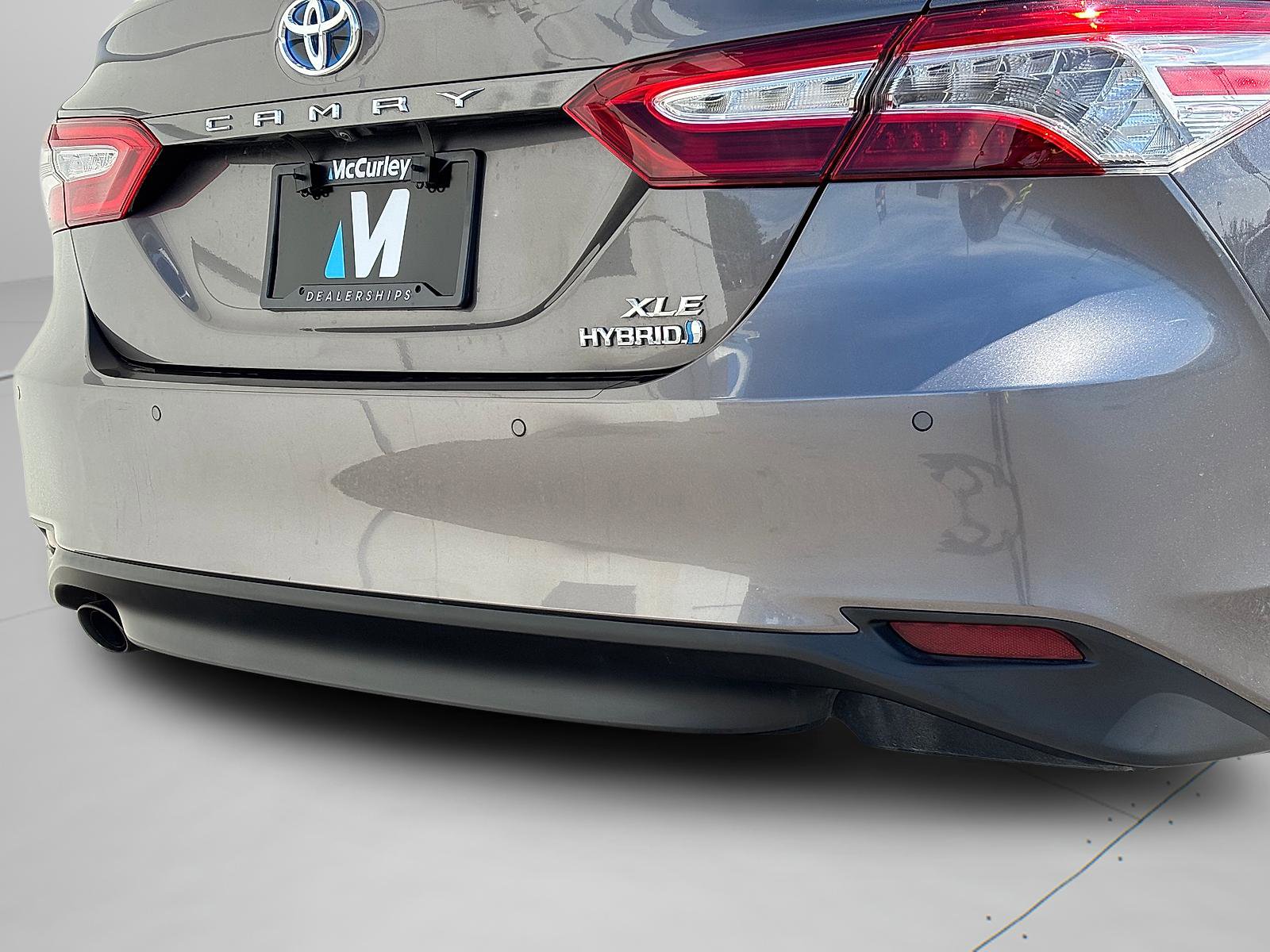 Used 2018 Toyota Camry XLE w/ Audio Package FWD image 6