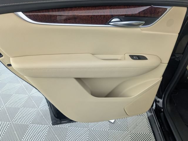 Used 2019 Cadillac XT5 Luxury FWD image 29