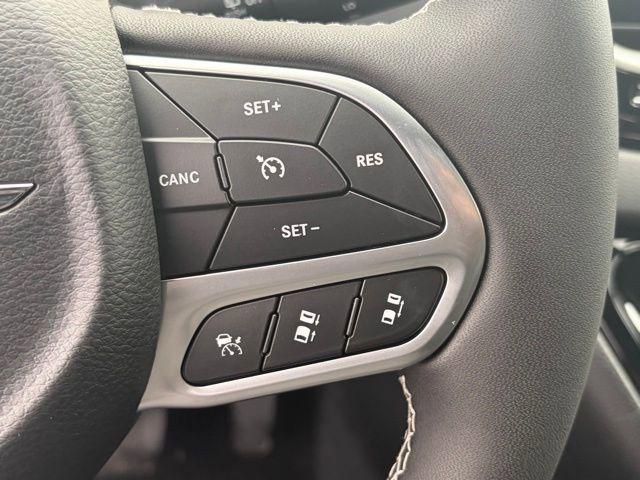 New 2026 Chrysler Voyager LX image 17