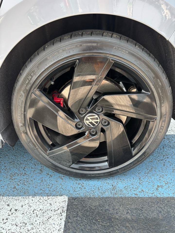 Used 2022 Volkswagen GTI S FWD image 38