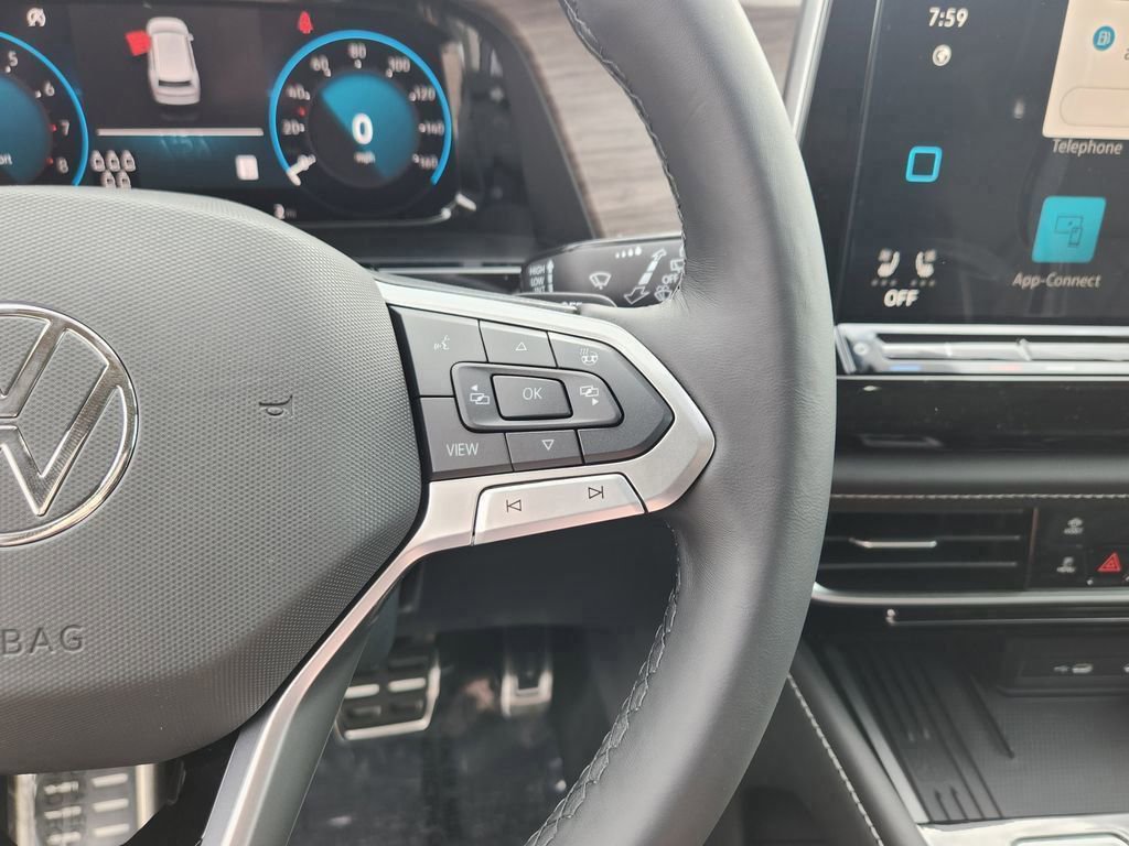 New 2026 Volkswagen Atlas SEL Premium R-Line image 10