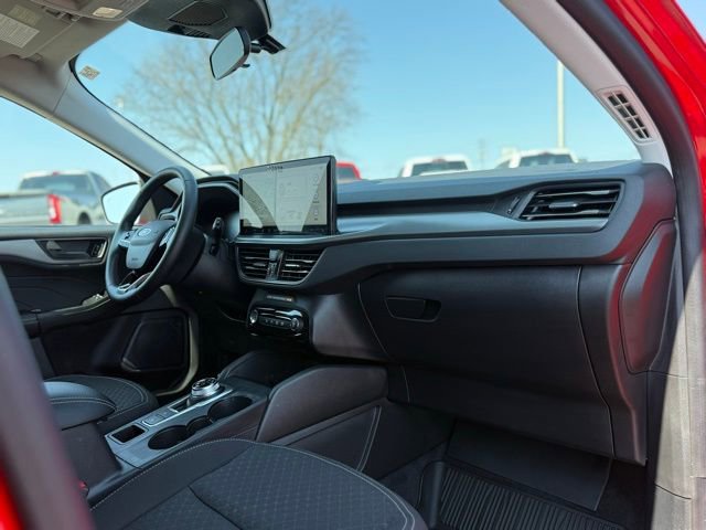 Used 2024 Ford Escape Active w/ Tech Pack #1 AWD/4WD image 18