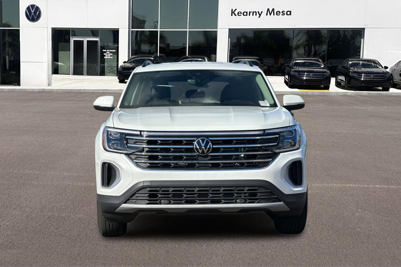 New 2026 Volkswagen Atlas SE FWD image 9