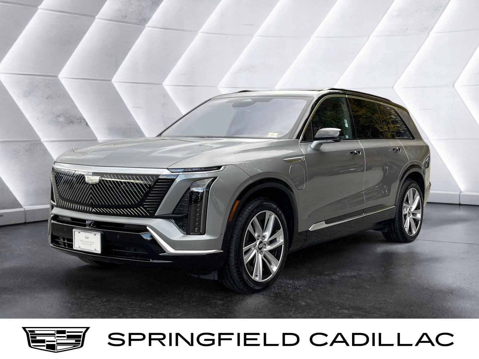 Used 2026 Cadillac Vistiq Luxury w/ LPO, Floor Liner Package AWD/4WD image 1