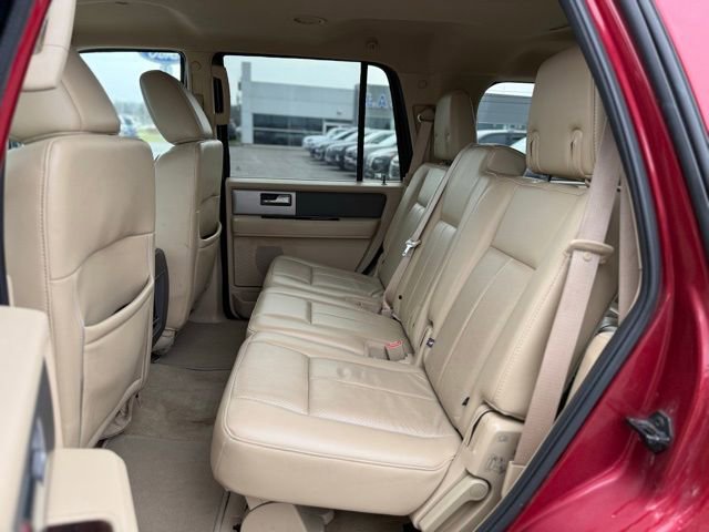 Used 2014 Ford Expedition XLT w/ Equipment Group 202A image 14