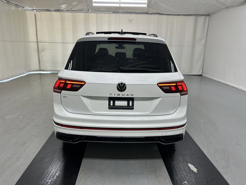 Used 2023 Volkswagen Tiguan SE R-Line FWD image 22