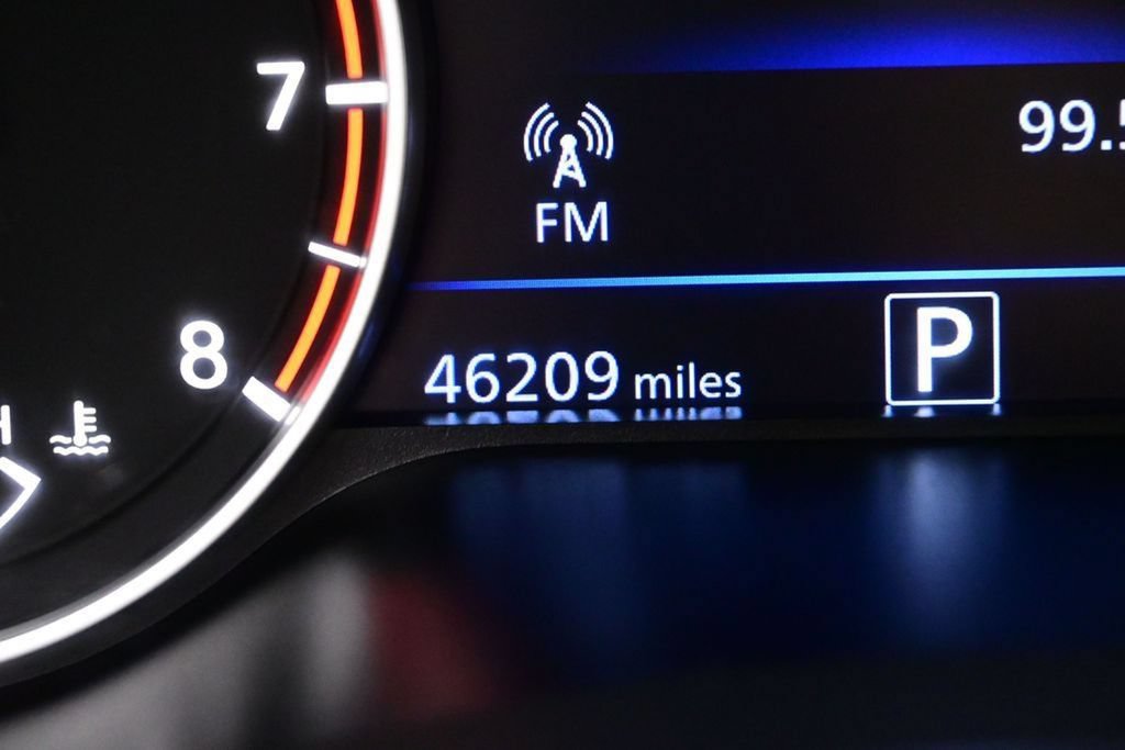 Used 2024 Nissan Altima 2.5 SV FWD image 19
