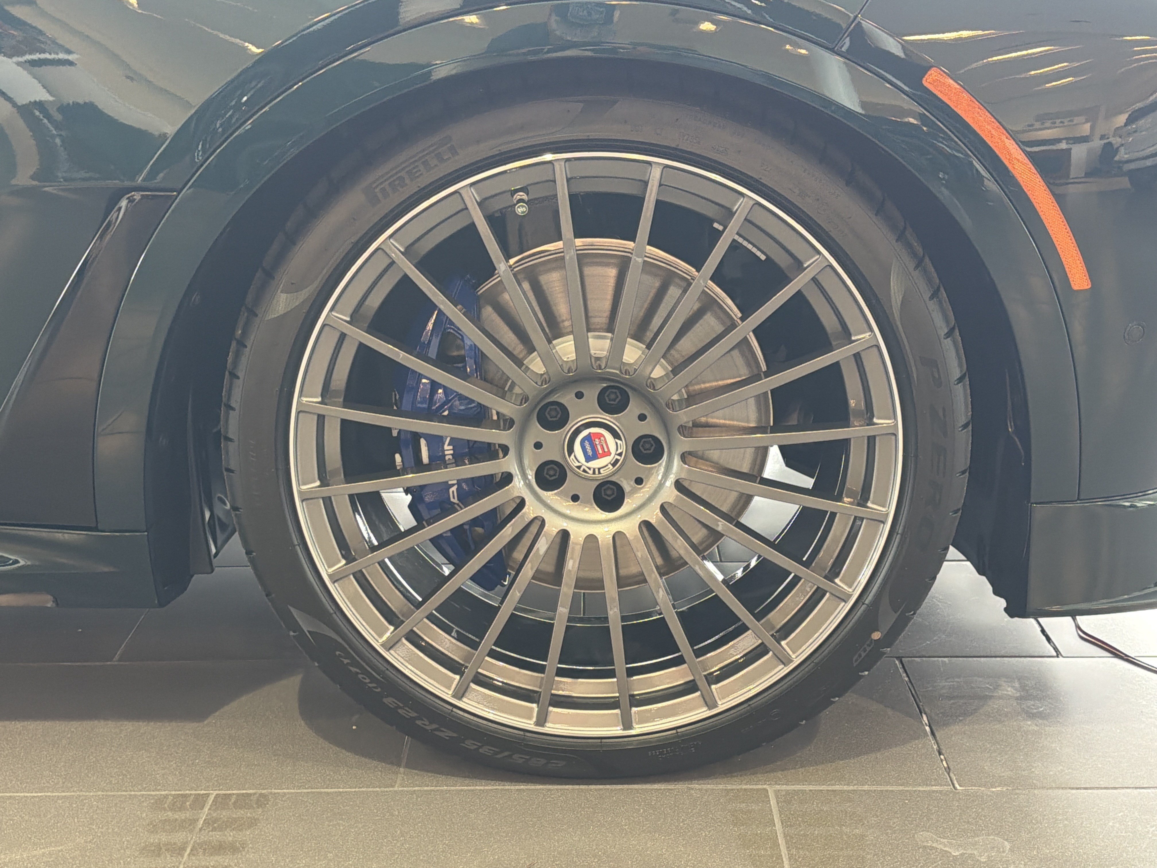 New 2026 BMW ALPINA XB7 AWD/4WD image 36