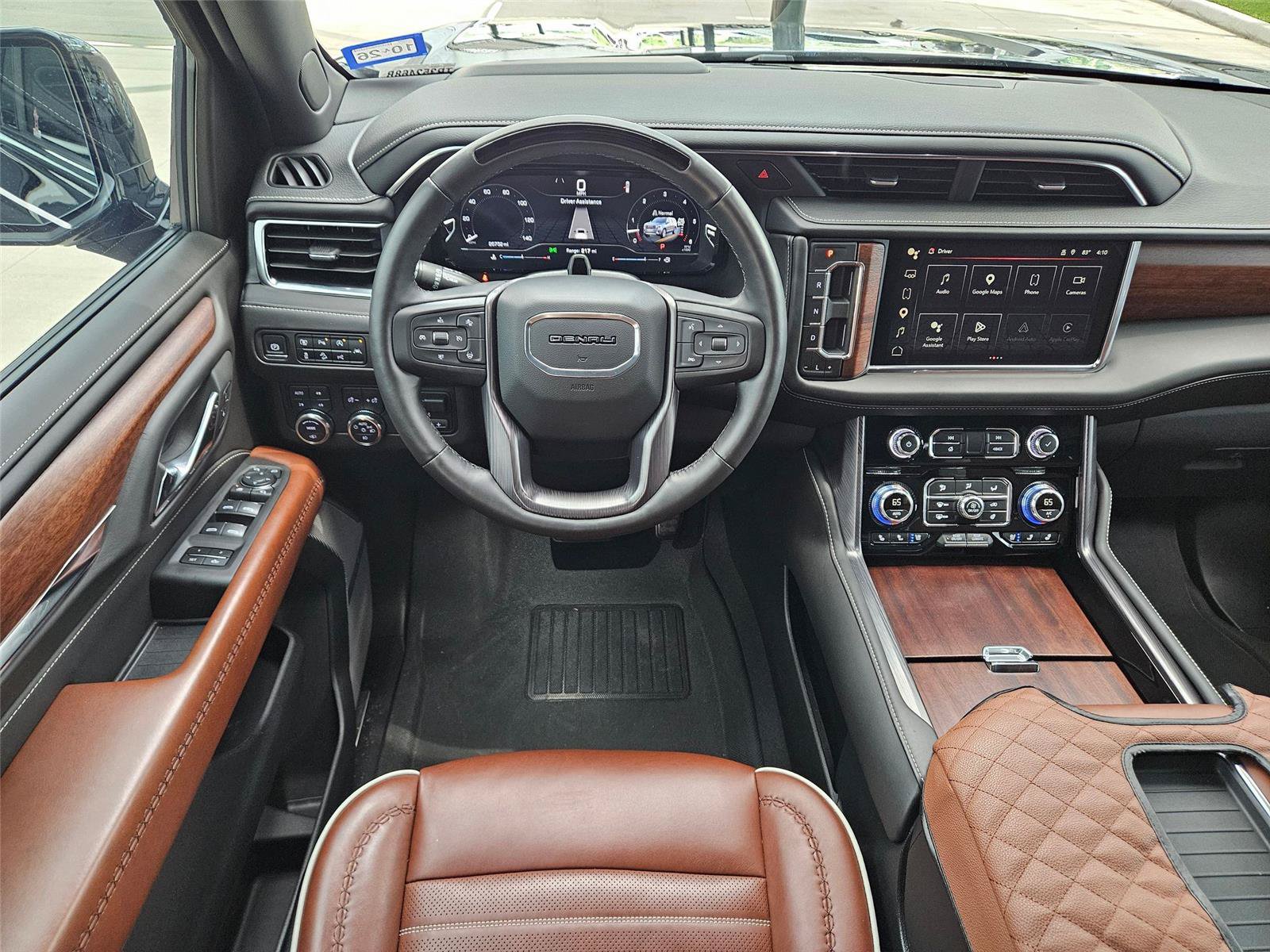 Used 2024 GMC Yukon Denali Ultimate AWD/4WD image 12