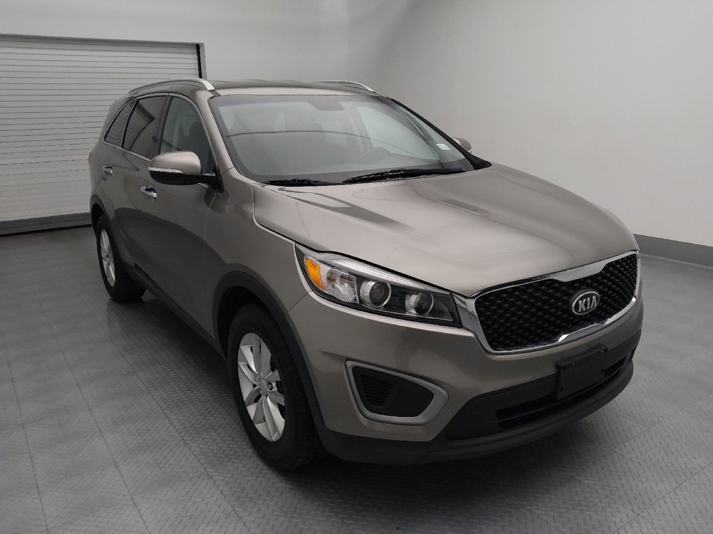 Used 2017 Kia Sorento FWD w/ LX Convenience Package image 13