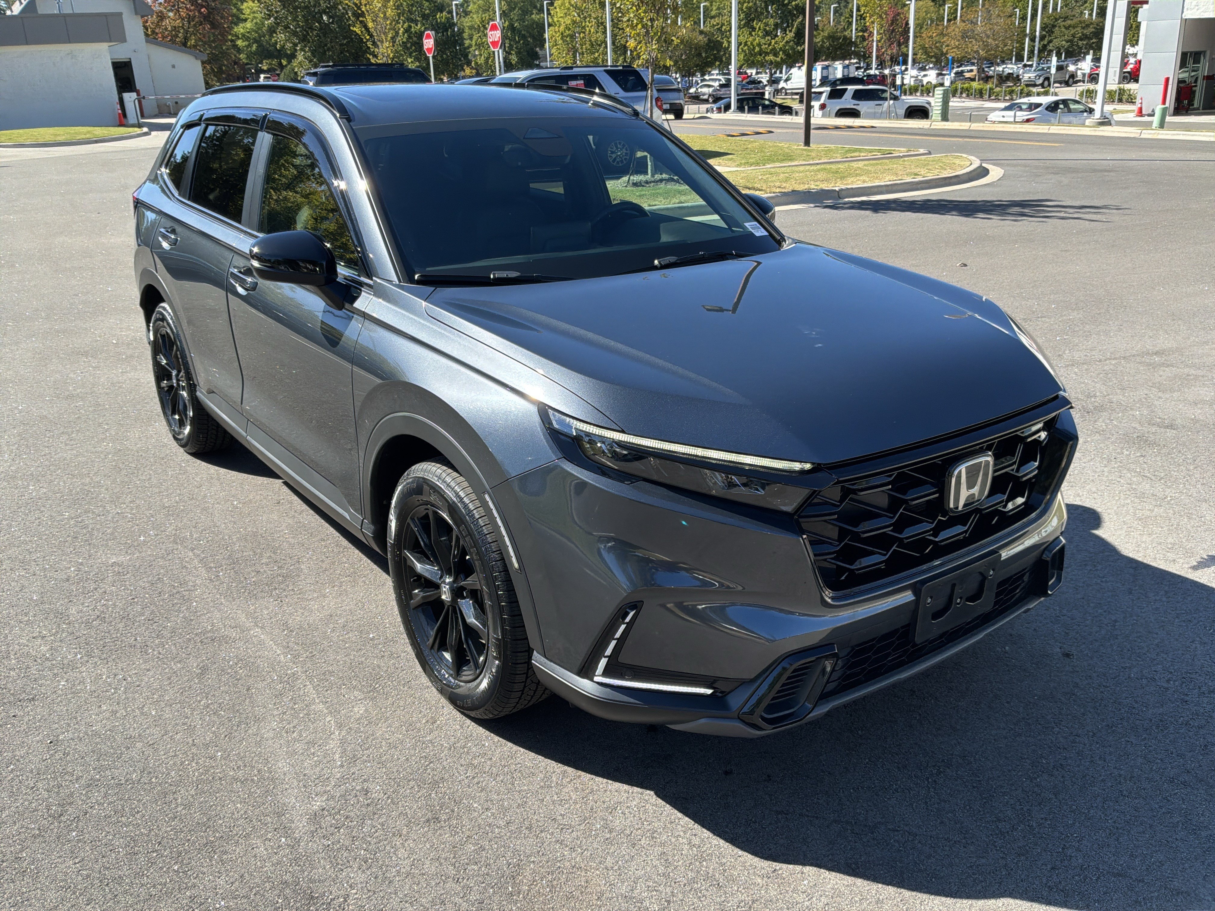 Used 2024 Honda CR-V Sport-L image 2