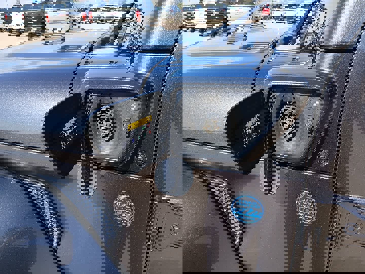 Used 2025 Jeep Wrangler Sahara image 15