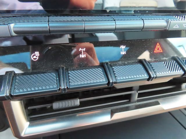 Used 2024 GMC Hummer EV 3X w/ Battery Pack, 24 Module Pack AWD/4WD image 39