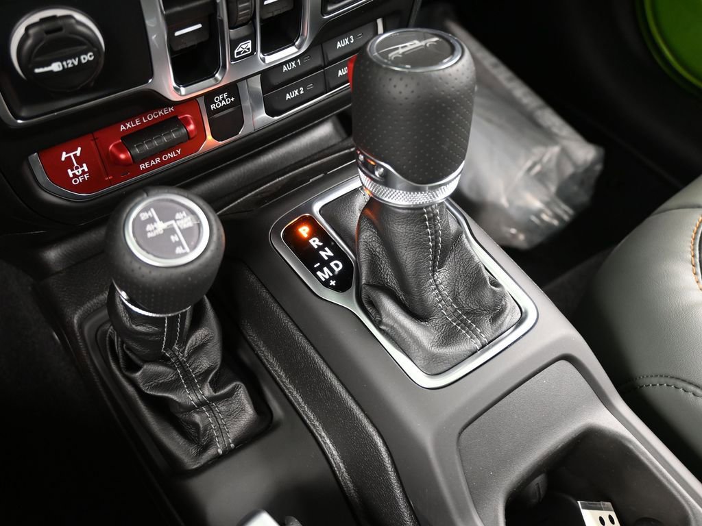 Used 2025 Jeep Gladiator Mojave image 28