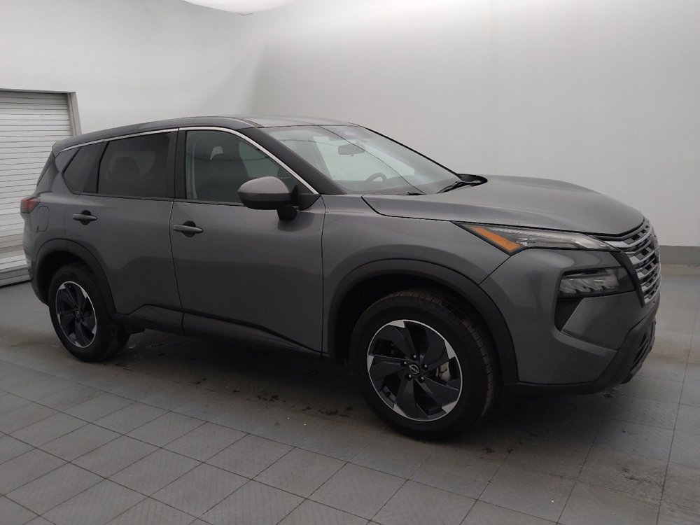 Used 2024 Nissan Rogue SV image 11